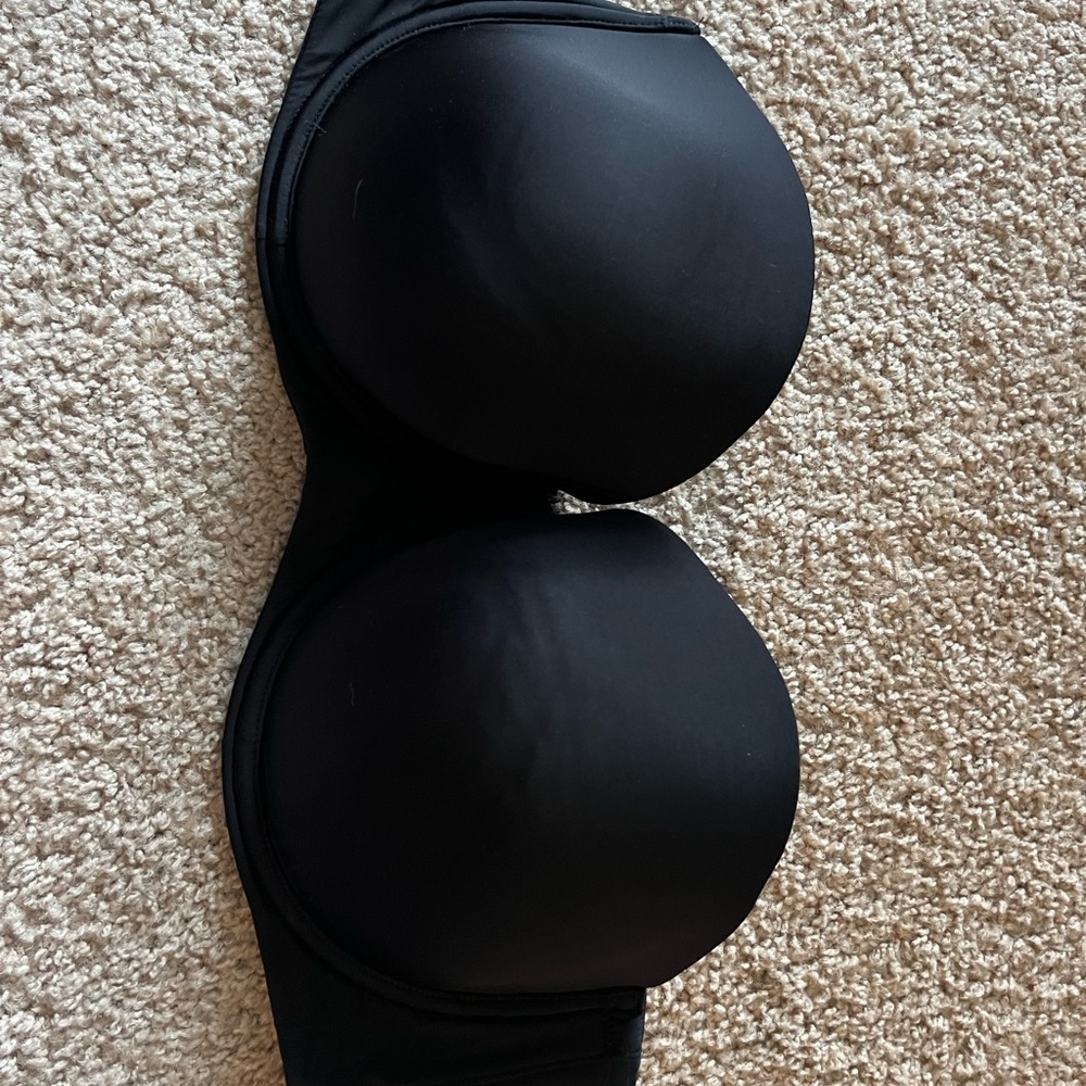 Brand new, never worn torrid bra